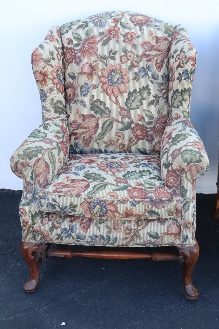 Pair Ethan Allen wingback chairs - 3