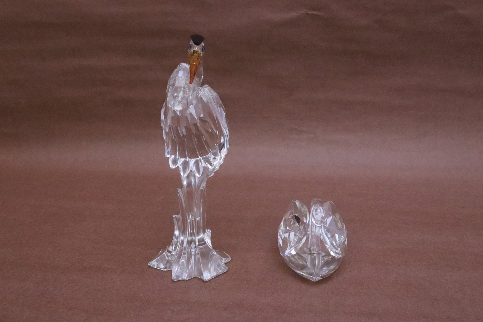2 signed Swarovski crystal birds: 2 signed Swarovski crystal birds, 2.15"H, 5.85"H