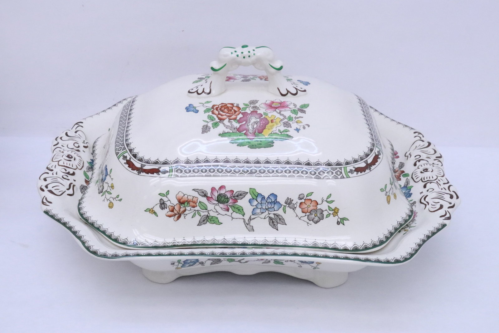 Spode china set in Chinese rose pattern - 6