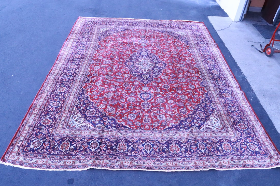 A palace size Persian rug (1 of 8)