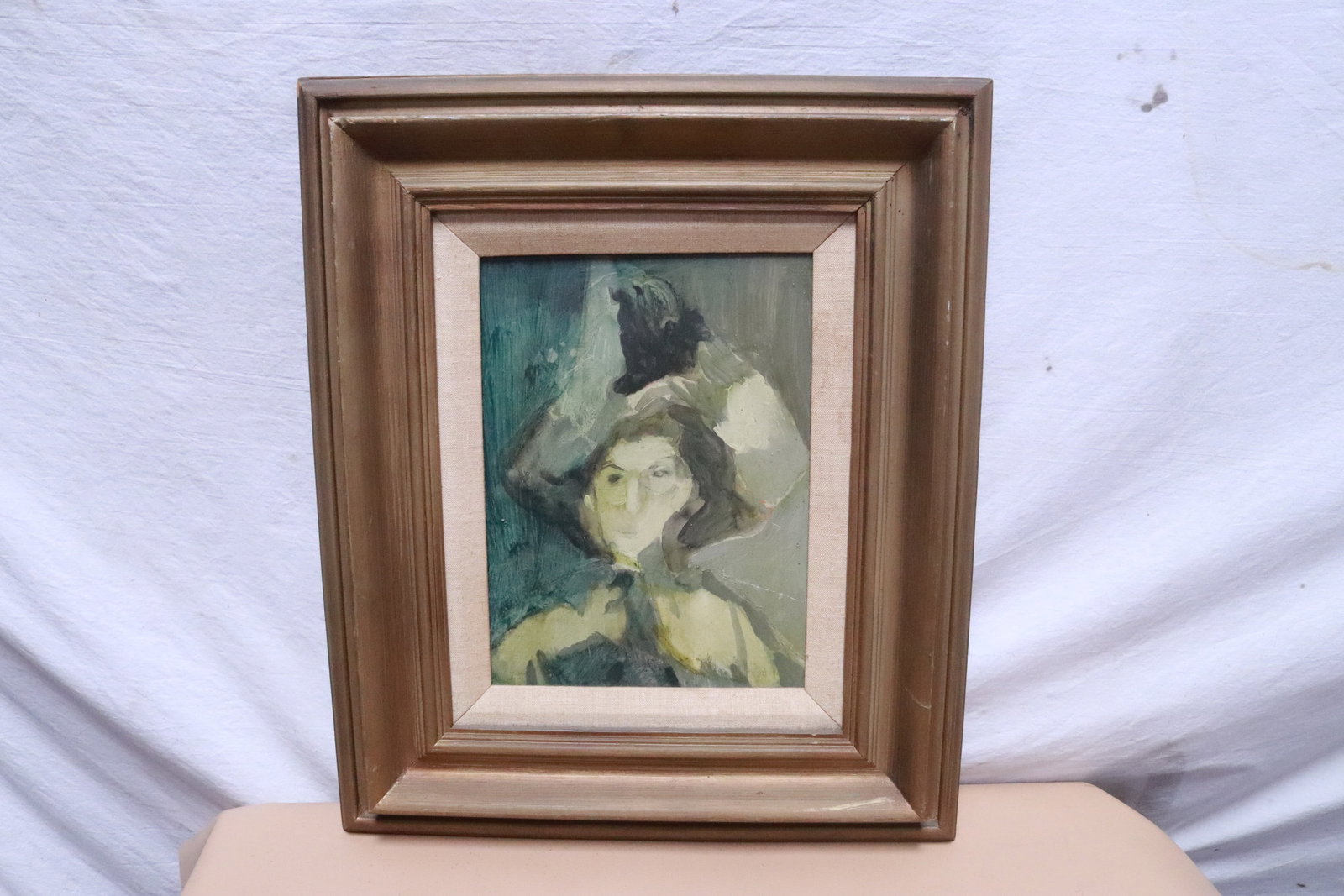 Oil on panel depicting portrait of lady: Oil on panel depicting portrait of lady, not signed, 11.6"x8.4" (F:20.4"x17.3"x1.7")