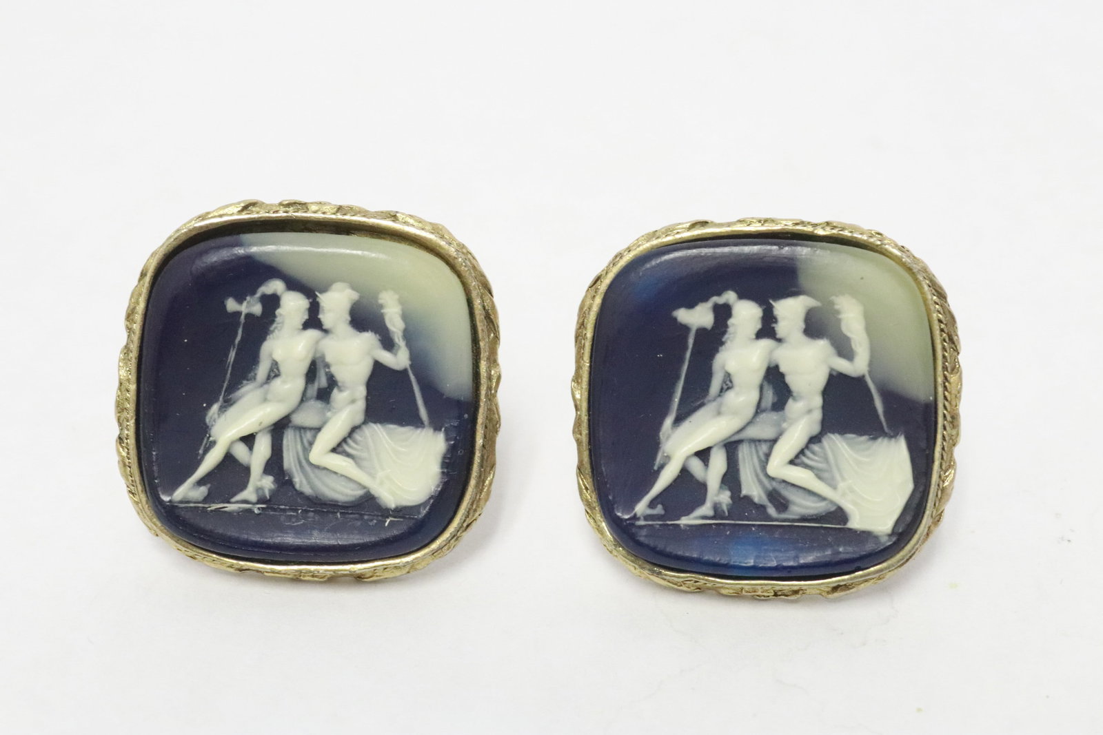3 pairs cufflinks - 4