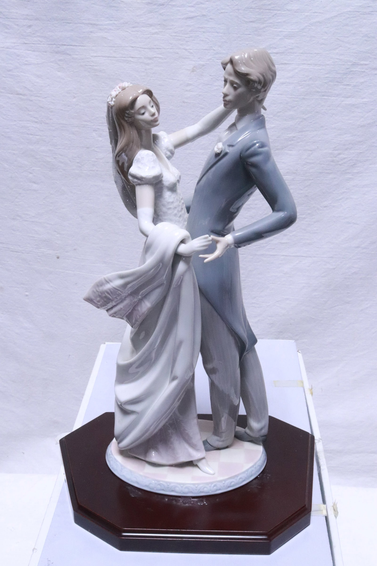 Lladro figure "wedding dancing" - 2