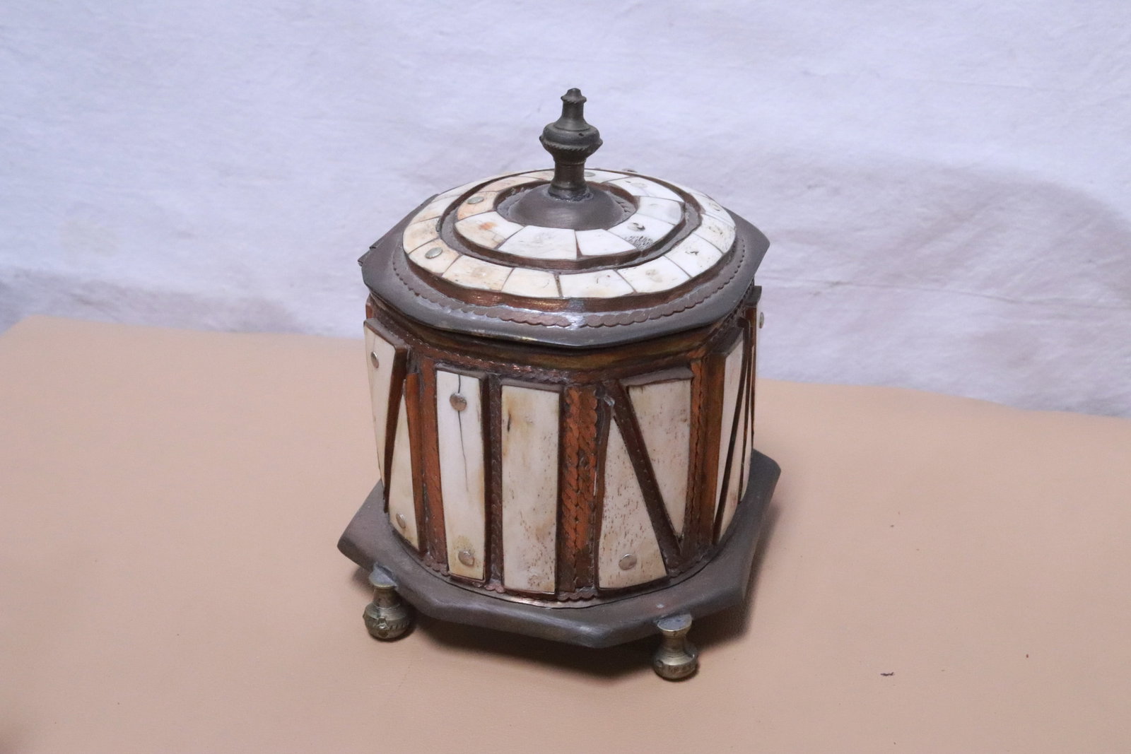 2 bone decorated tea caddies - 9