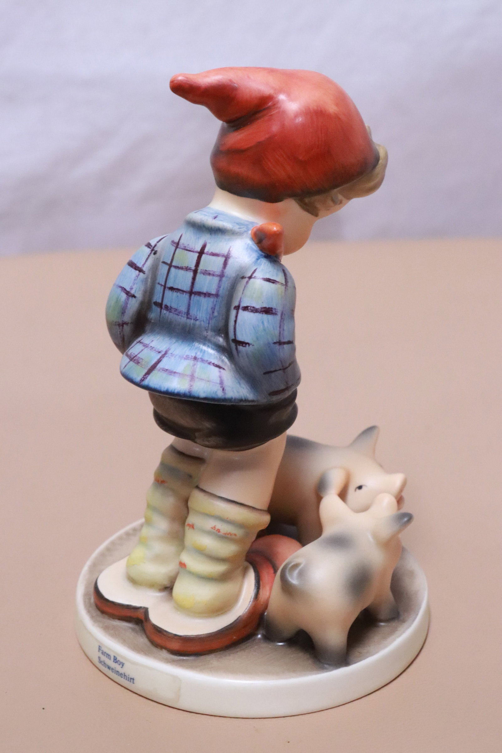 3 Hummel figurines - 7