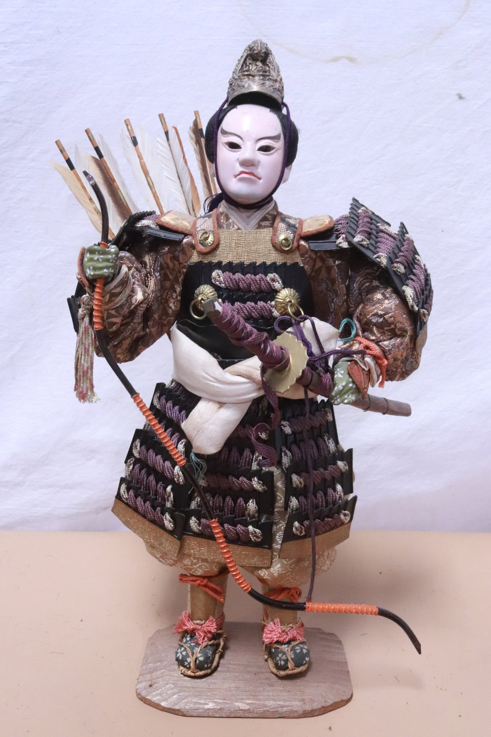 Japanese Musha Ningyo samurai doll: Japanese Musha Ningyo samurai doll, 14.2"H