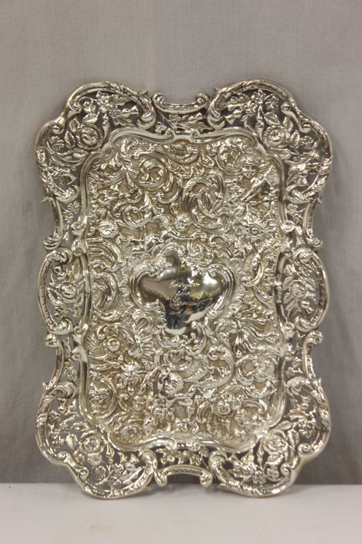 Fancy English antique Sterling Silver Tray: Fancy English antique repose sterling silver tray decorated with Cherubs, 0.9"Hx12.5"Hx8.9"