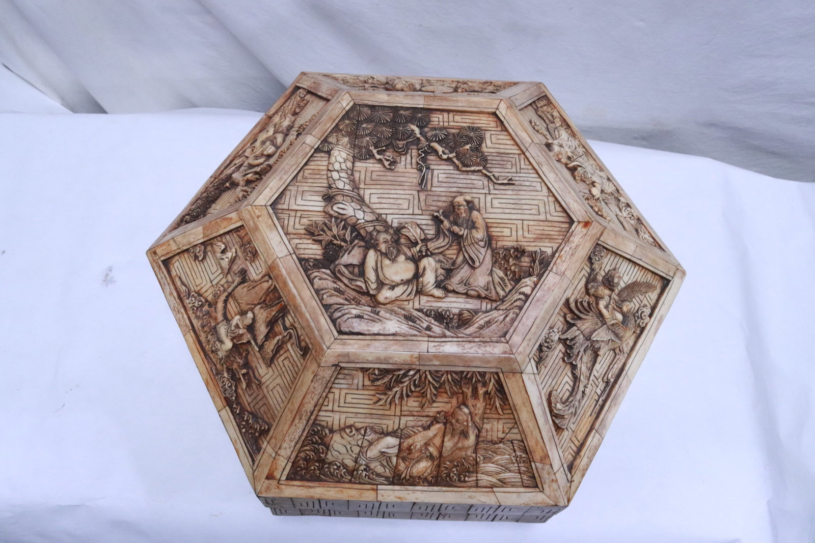 Chinese bone carved large hexagonal box - 3