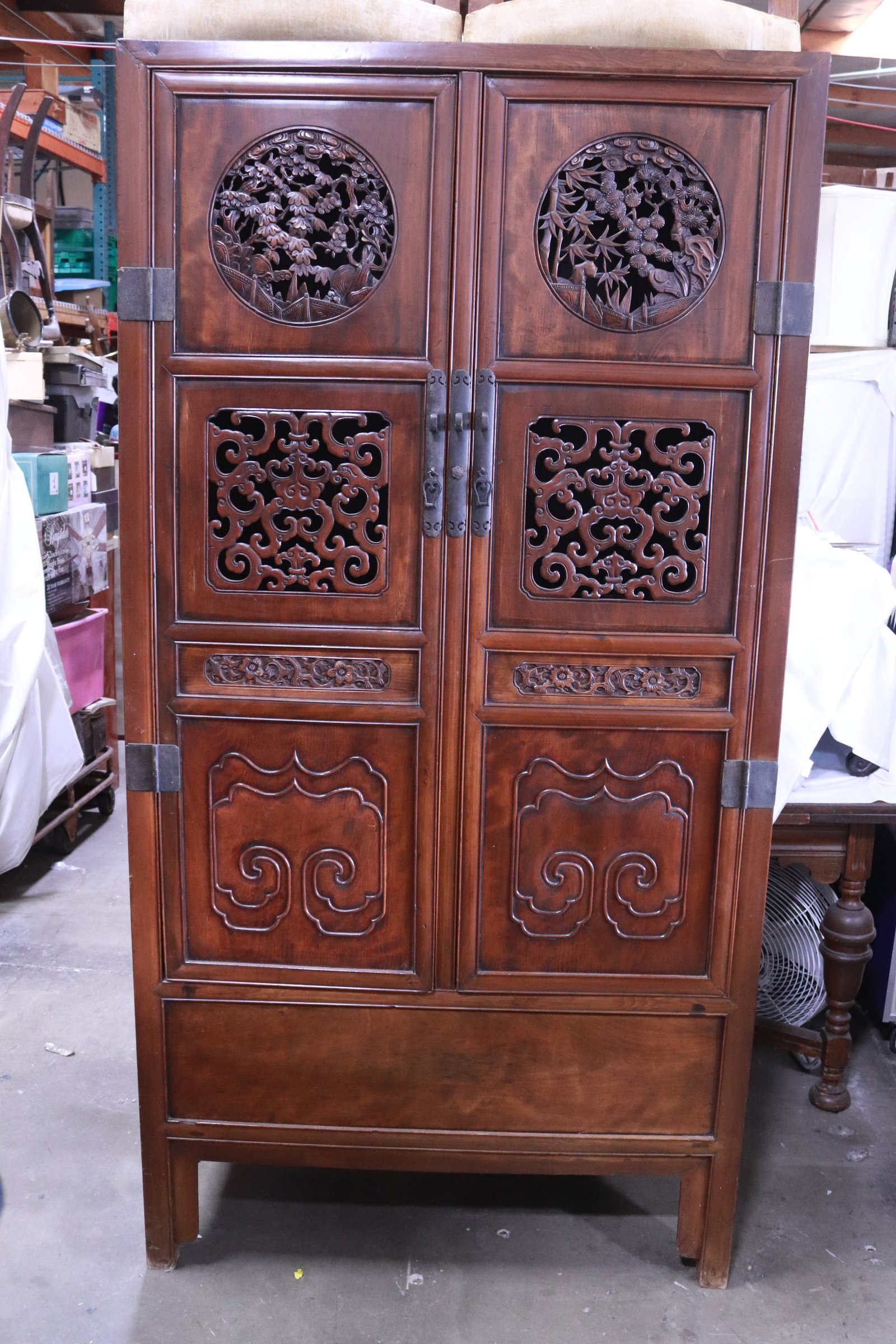 Chinese antique large wood cabinet (1 of 9)