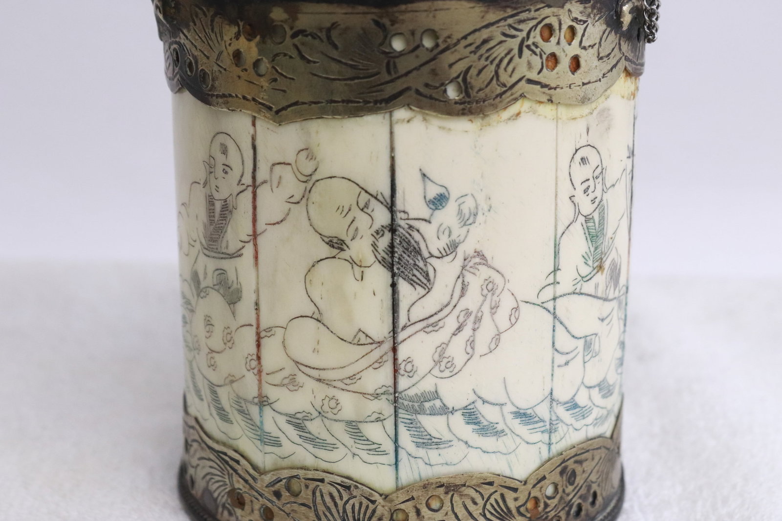 2 bone decorated tea caddies - 7