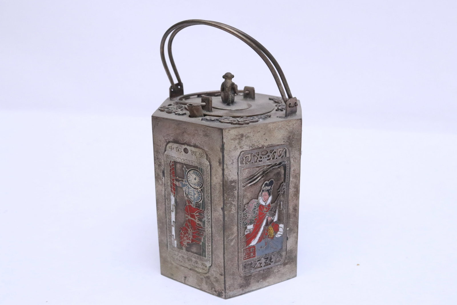 3 tea caddies - 4