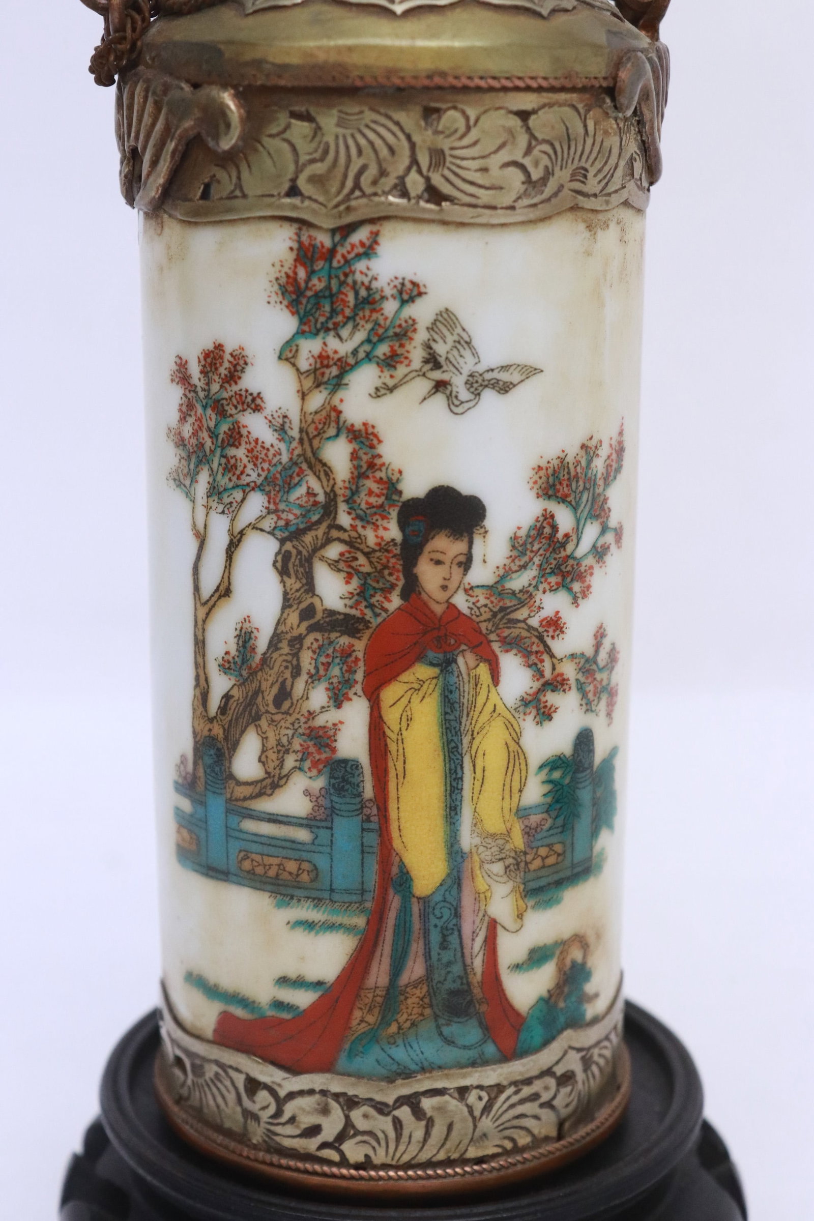 3 tea caddies - 7