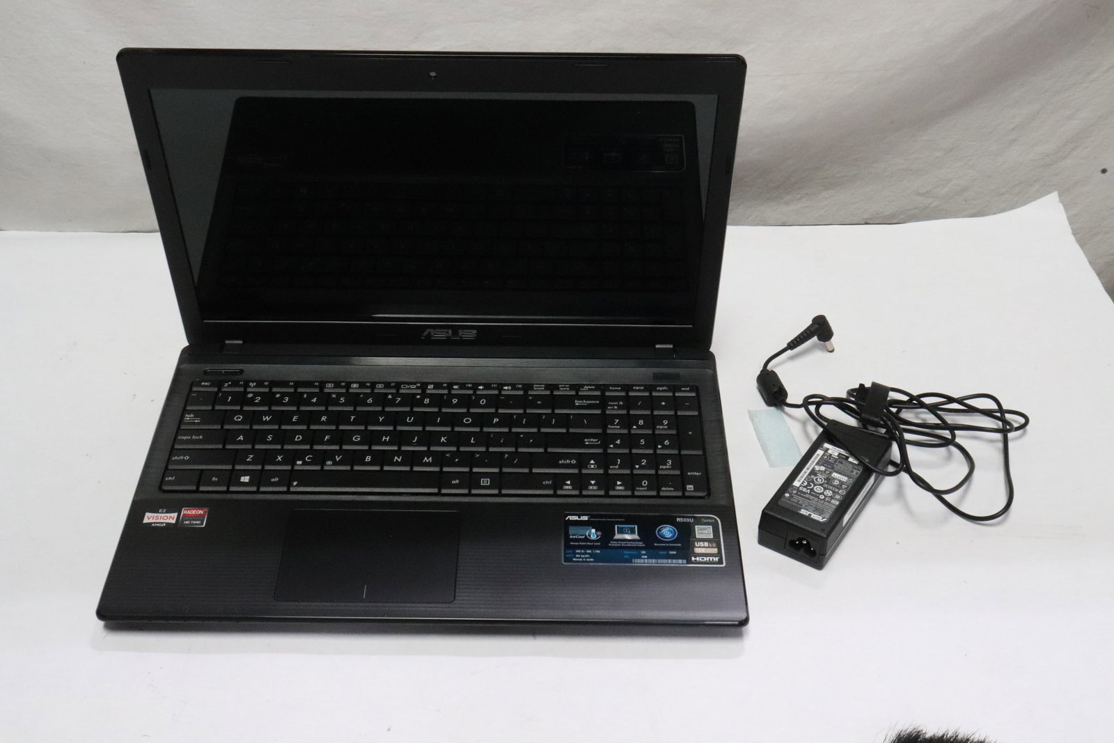 2 laptop computers - 4