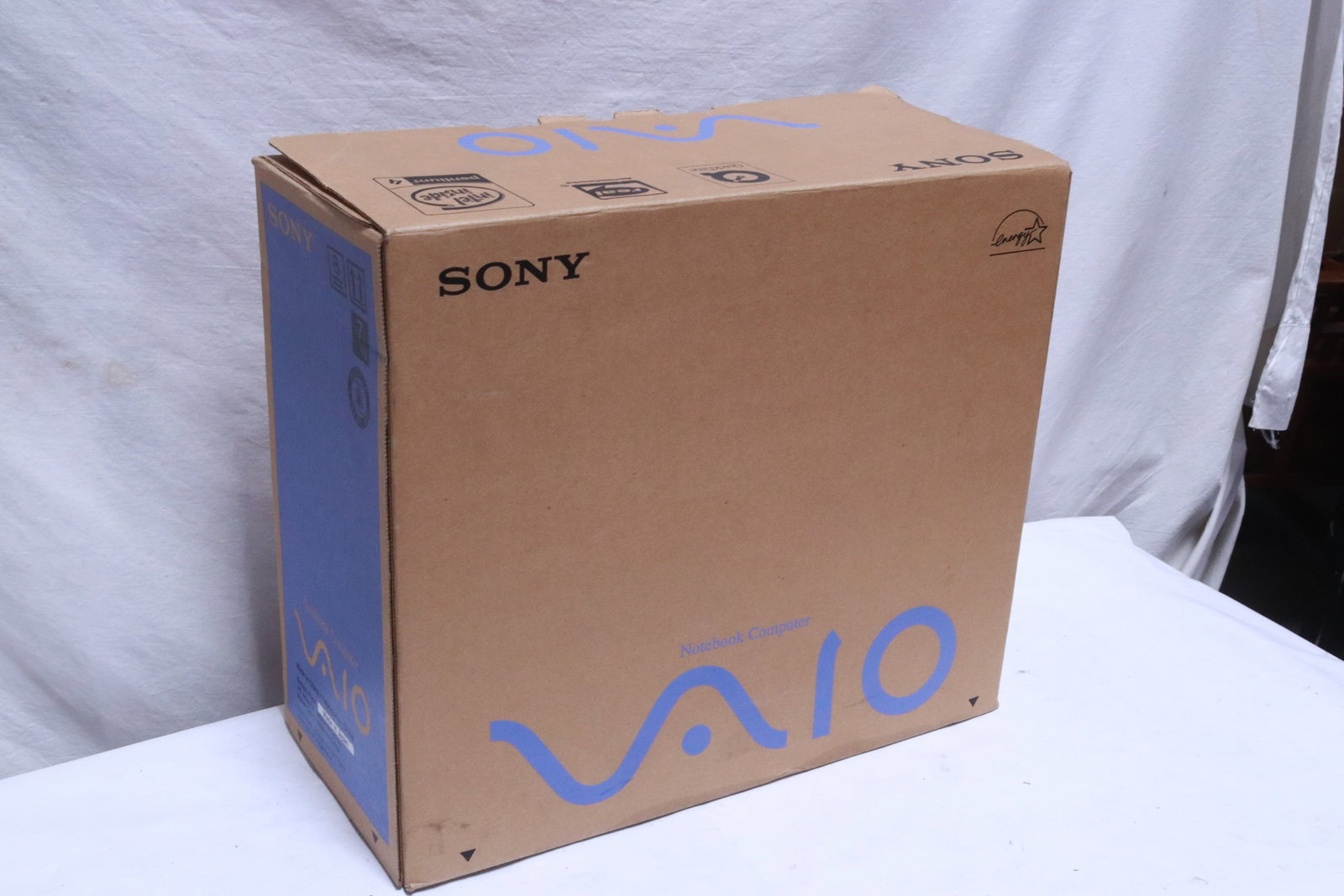 Sony Vaio notebook computer, w/ original packing box - 4