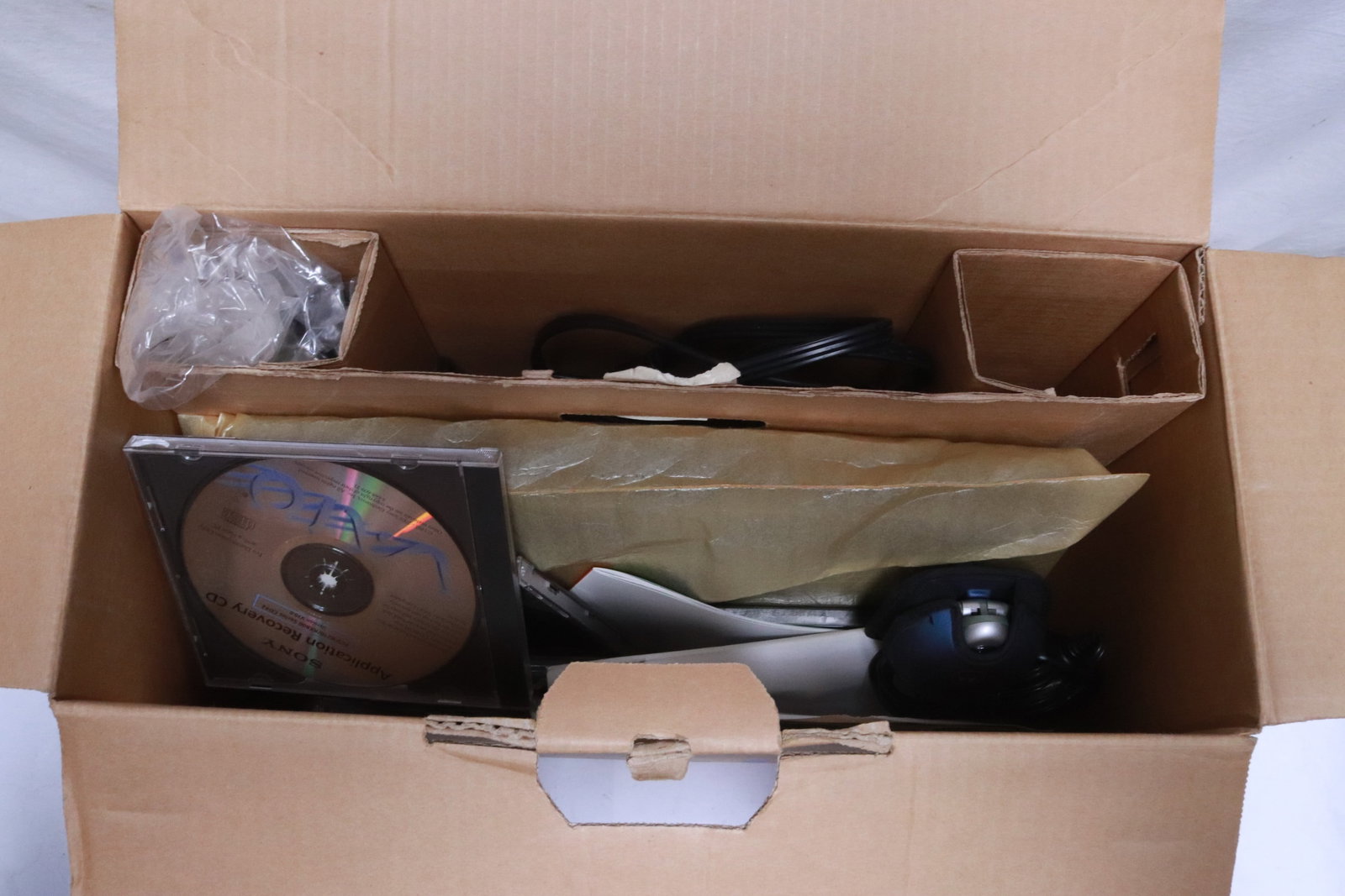 Sony Vaio notebook computer, w/ original packing box - 5