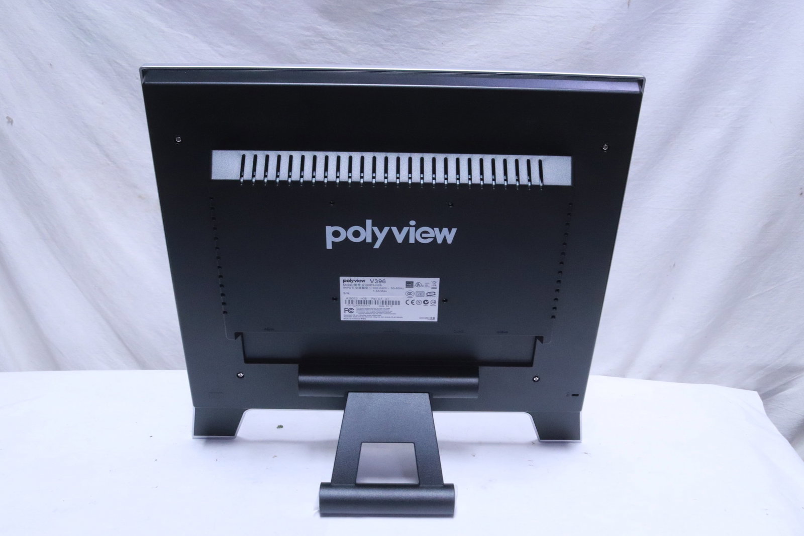 Polyview computer screen in box - 5