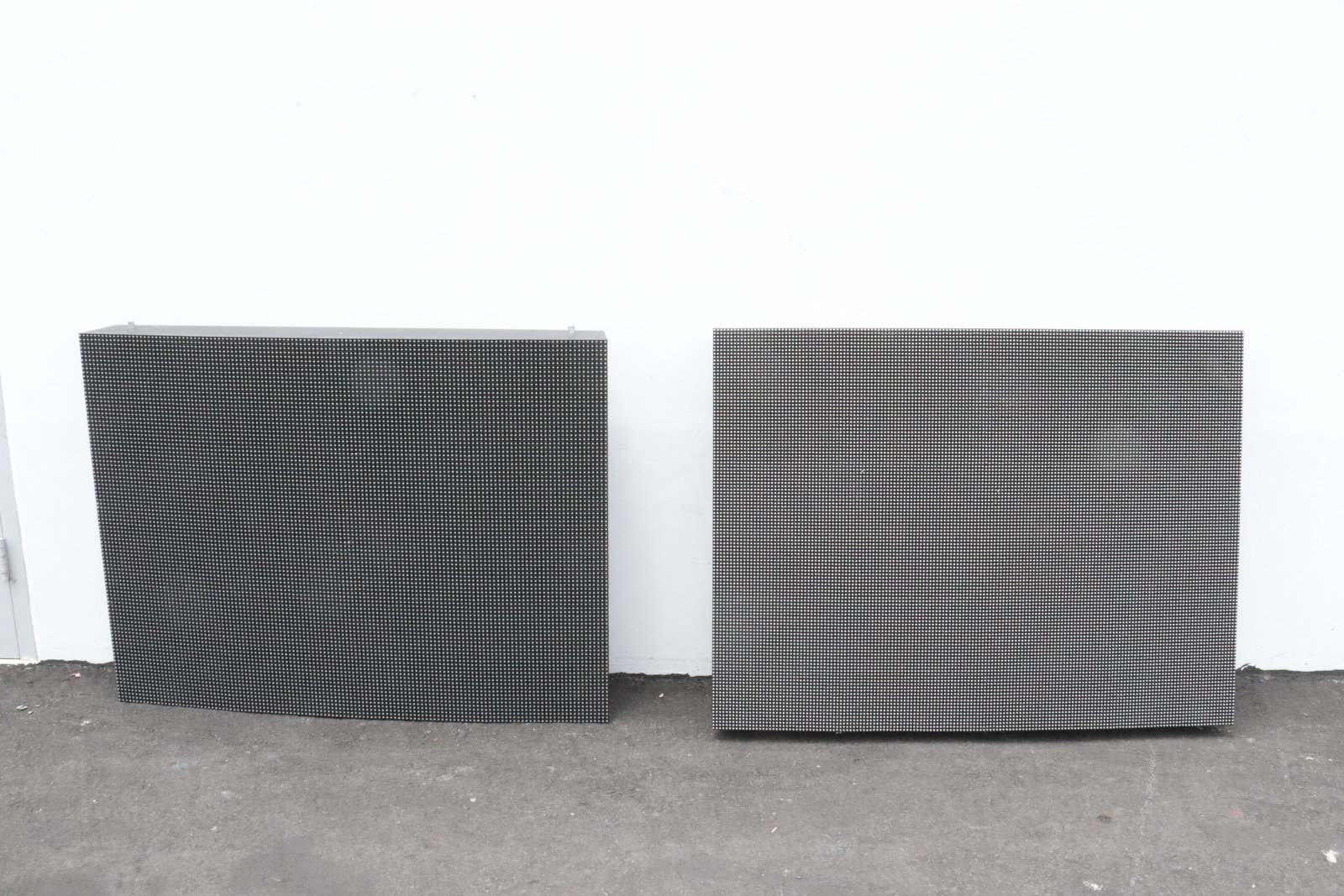 A massive digital display system - 2
