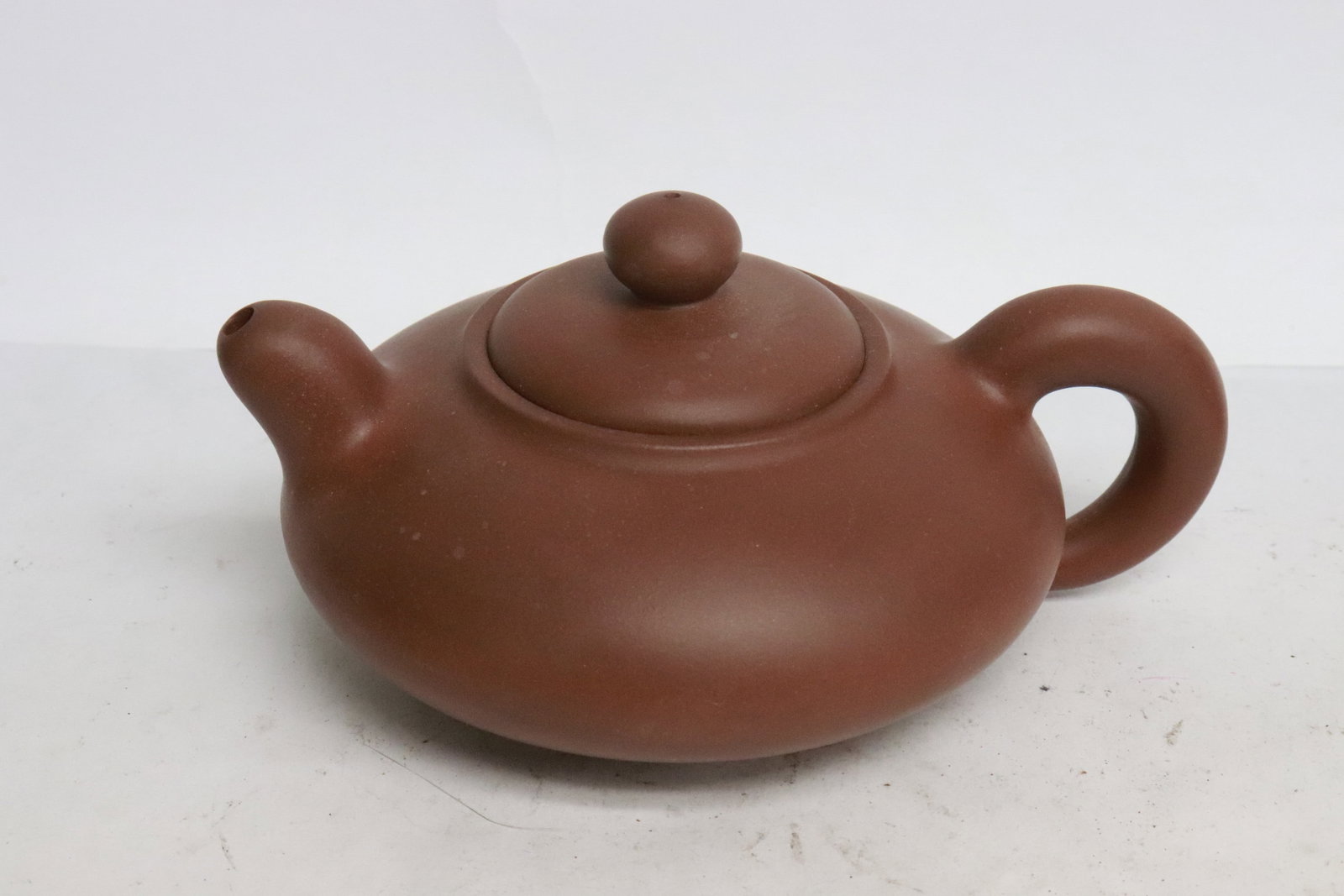 3 Yixing teapots - 2