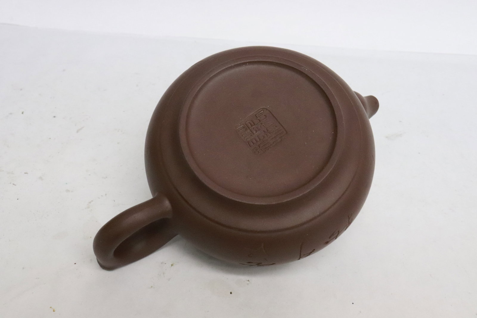 3 Yixing teapots - 7