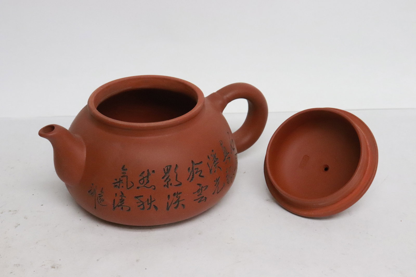 3 Yixing teapots - 3