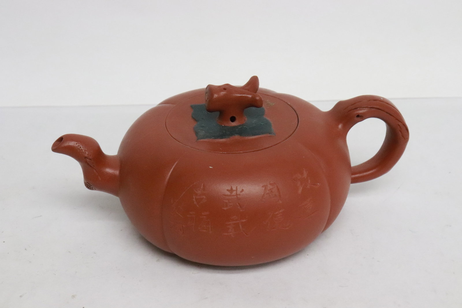 3 Yixing teapots - 2