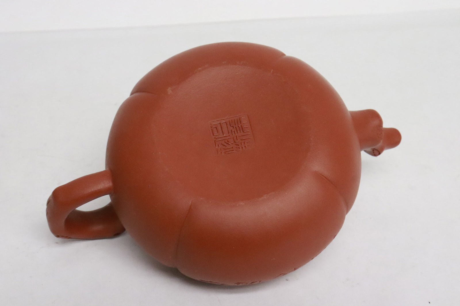 3 Yixing teapots - 4