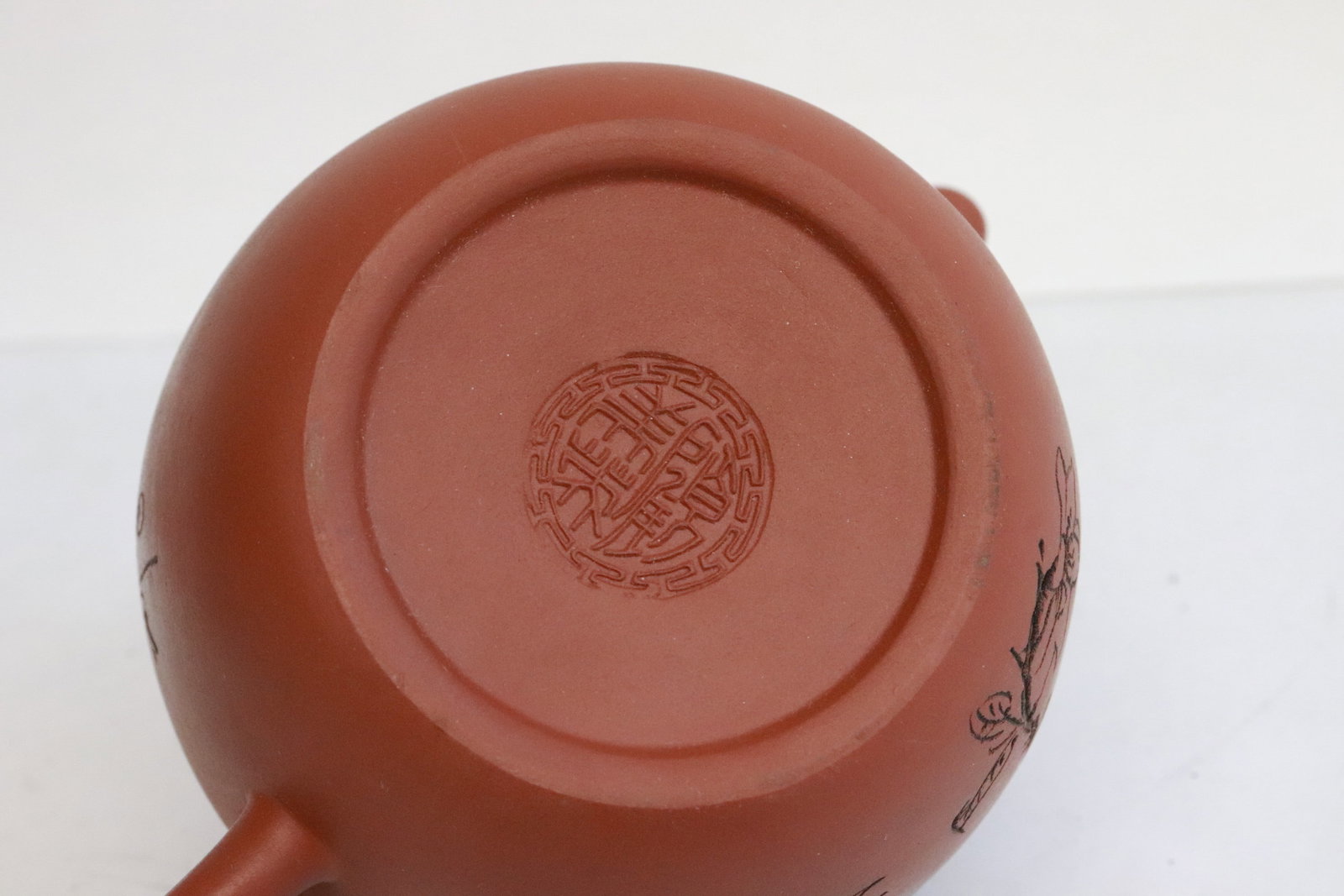 3 Yixing teapots - 4