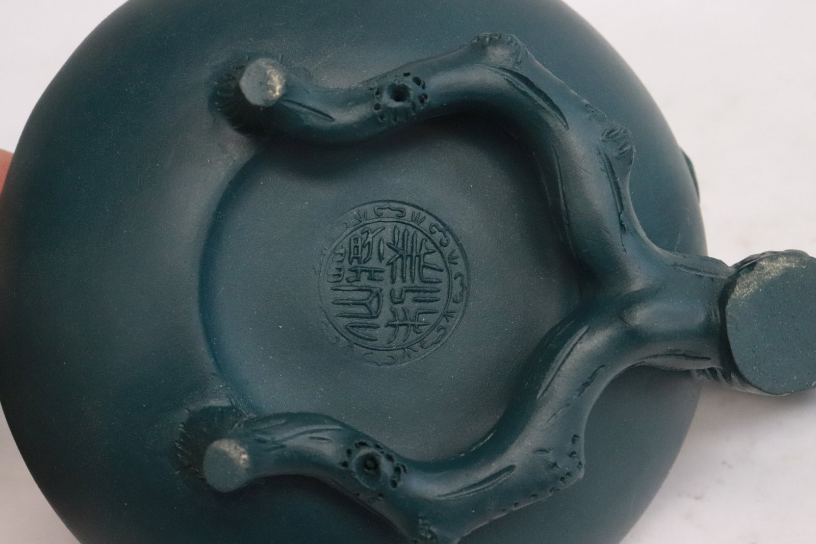 3 Yixing teapots - 4