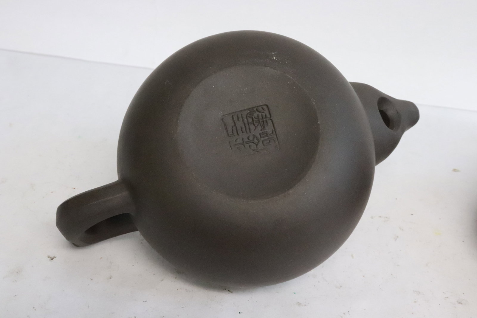 3 Yixing teapots - 4