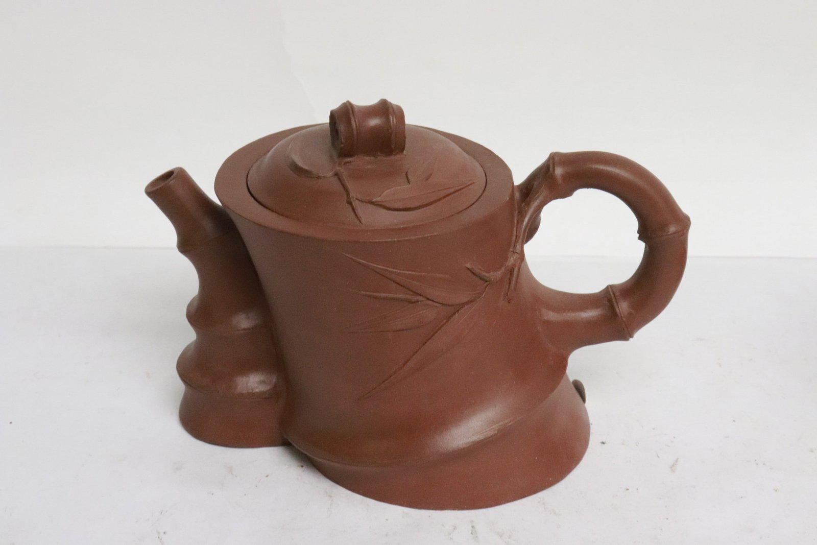 3 Yixing teapots - 5