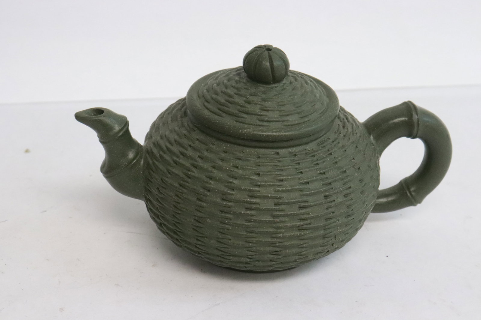 3 Yixing teapots - 2