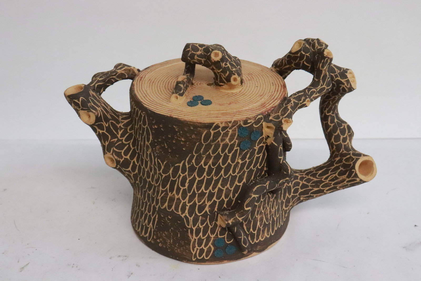 3 Yixing teapots - 5