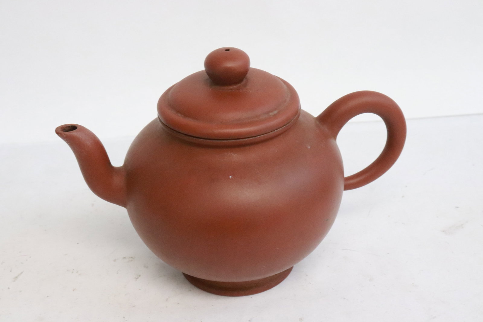 3 Yixing teapots - 5