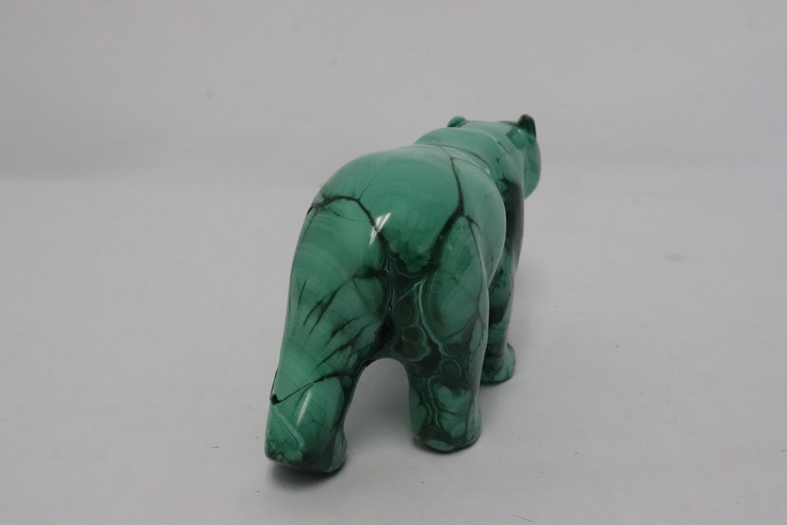 Malachite carved bear, chip - 4