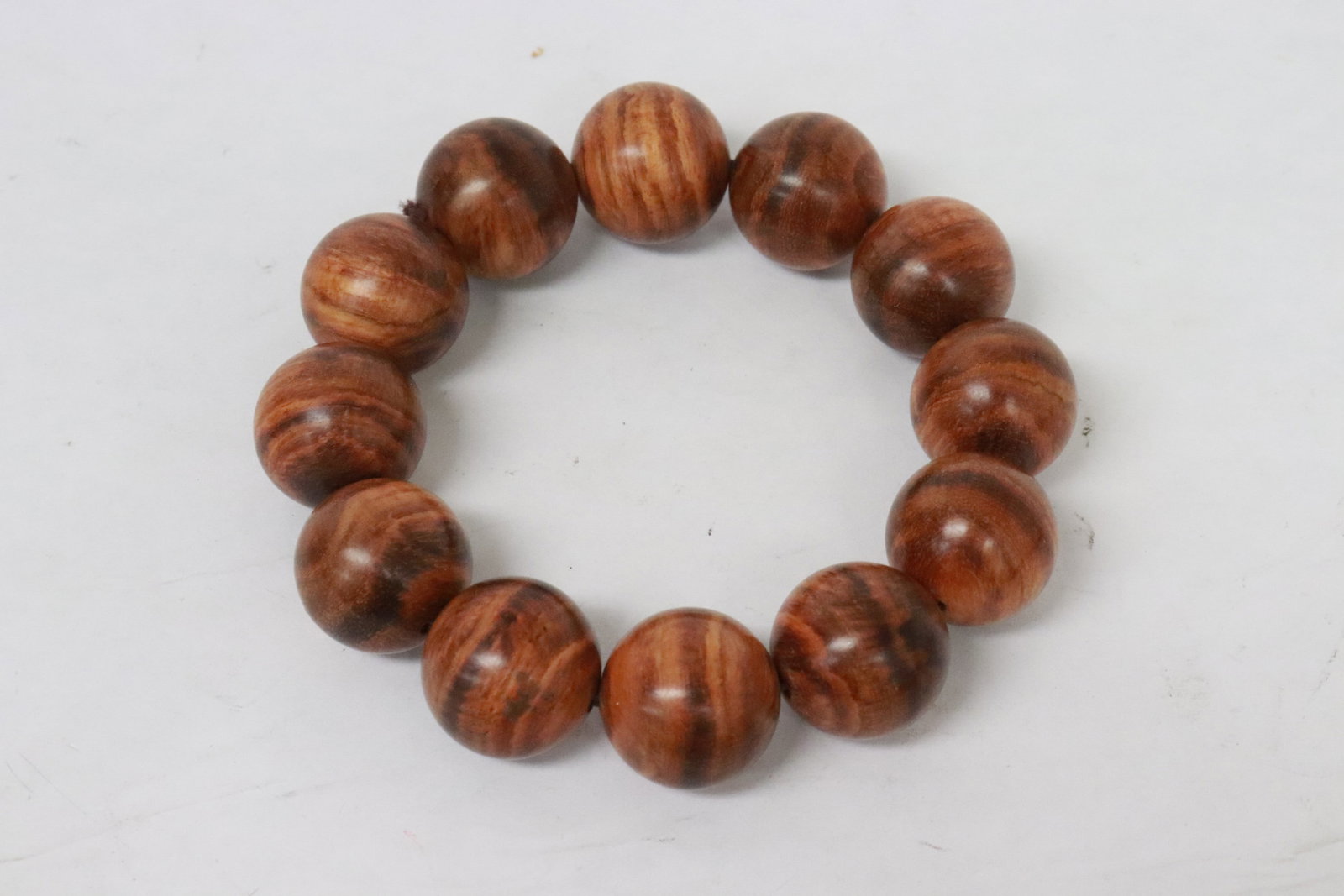 6 wood bracelets - 4
