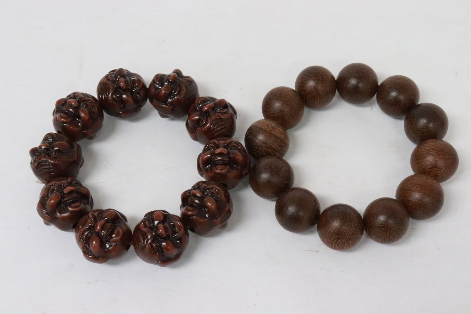 6 wood bracelets - 8