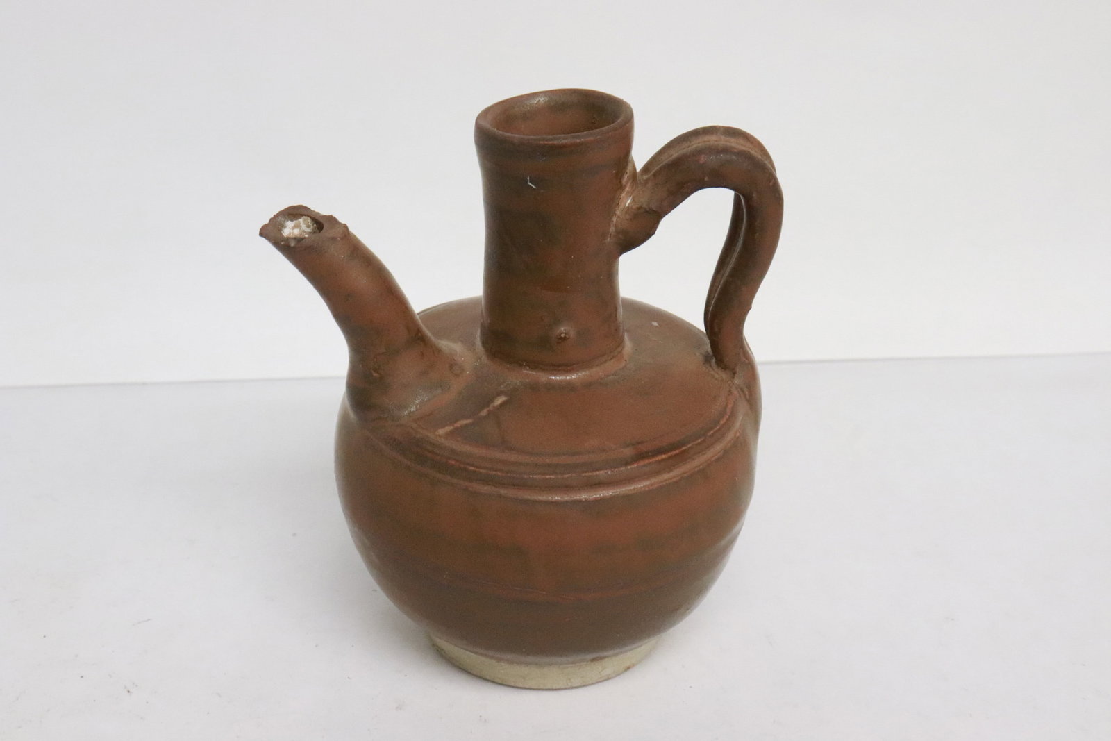2 earthenware jars - 2