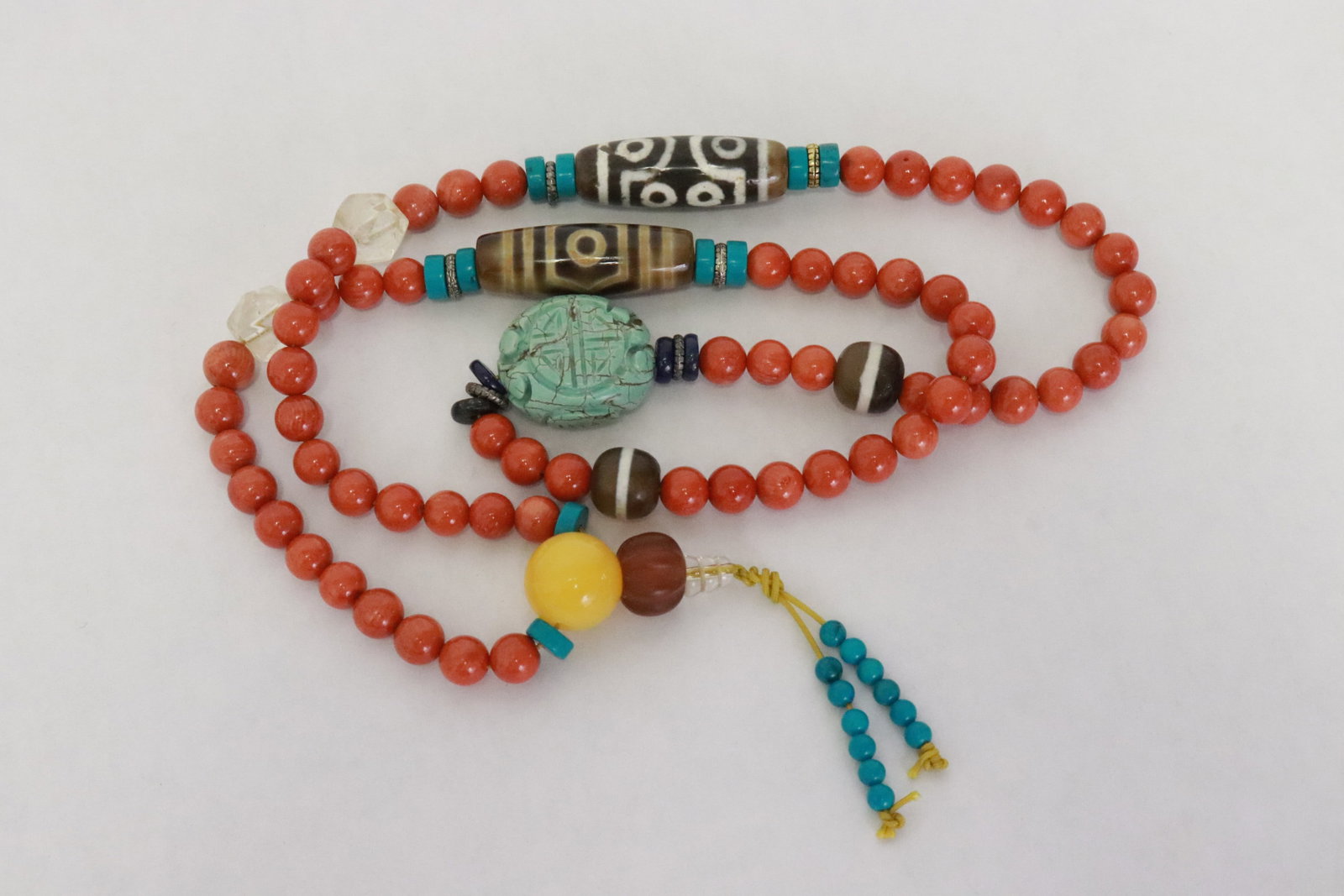 A bead necklace - 4