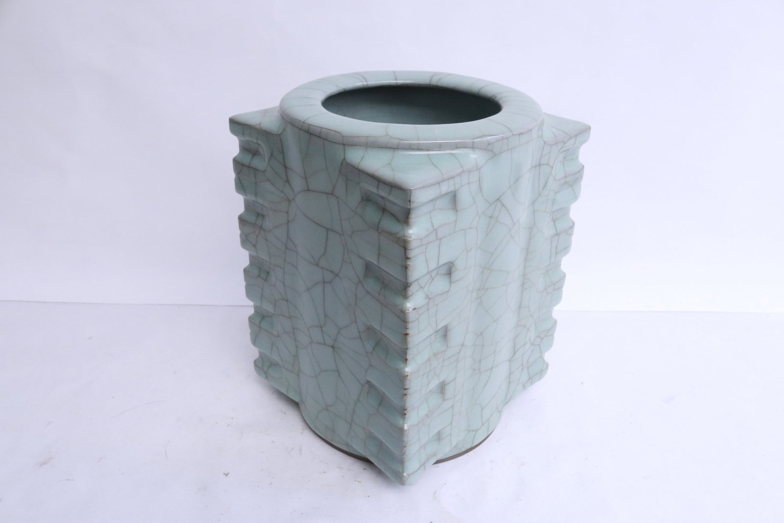 fine Chinese crackleware cong form vase - 3