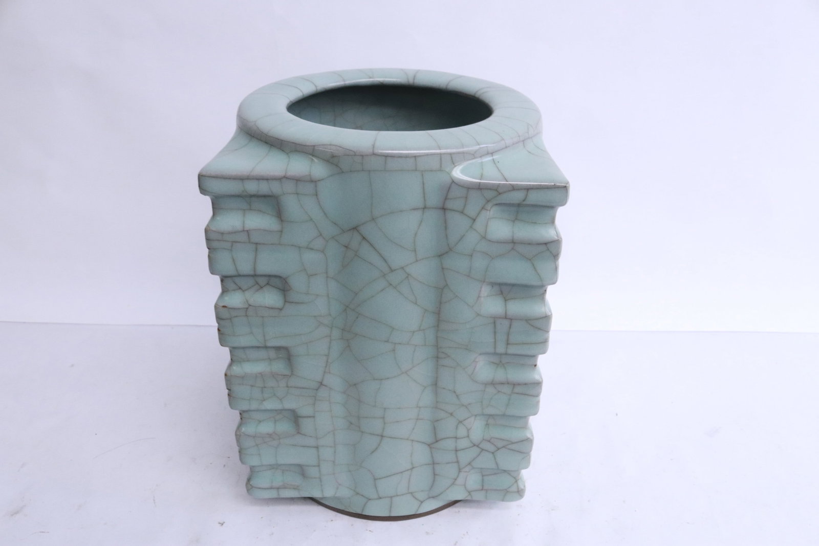 fine Chinese crackleware cong form vase - 4