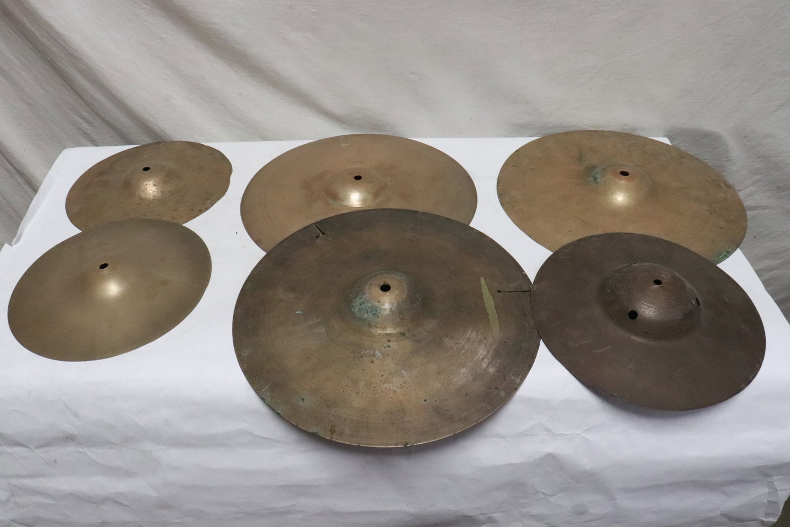 6 vintage brass cymbals: 6 vintage brass cymbals, 1.15"x9.2"dia - 1.7"x12.95"dia