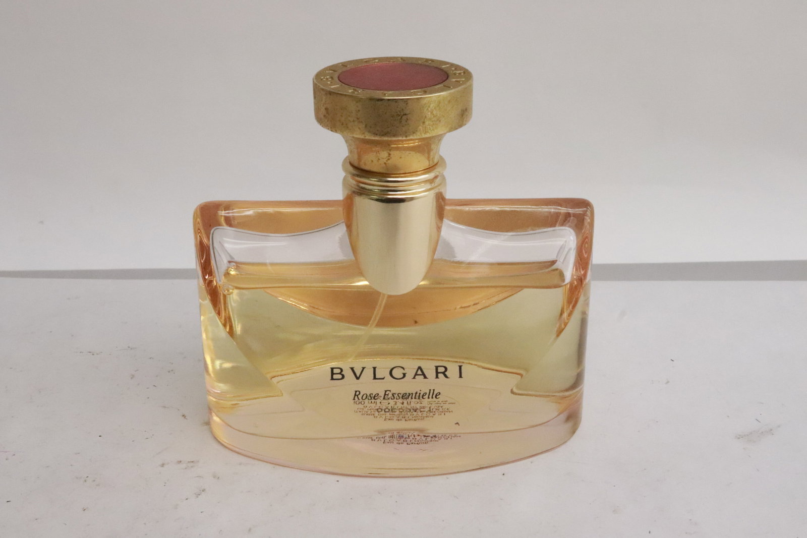 Bvlgari perfume: Bvlgari perfume, 3.75"x4"x2.25"