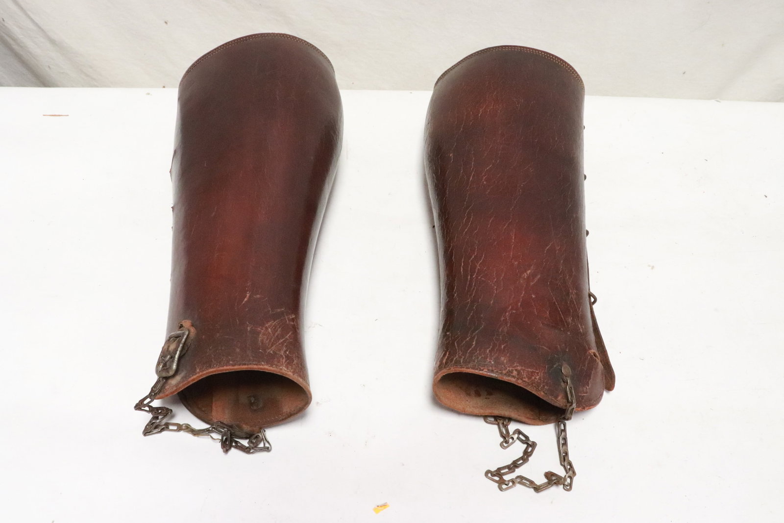 Pair US WWI leather leggings (1 of 5)