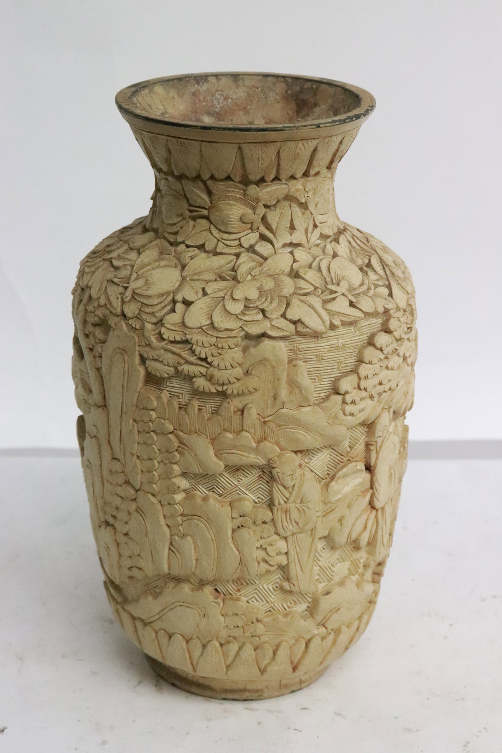 A cinnabar vase - 4