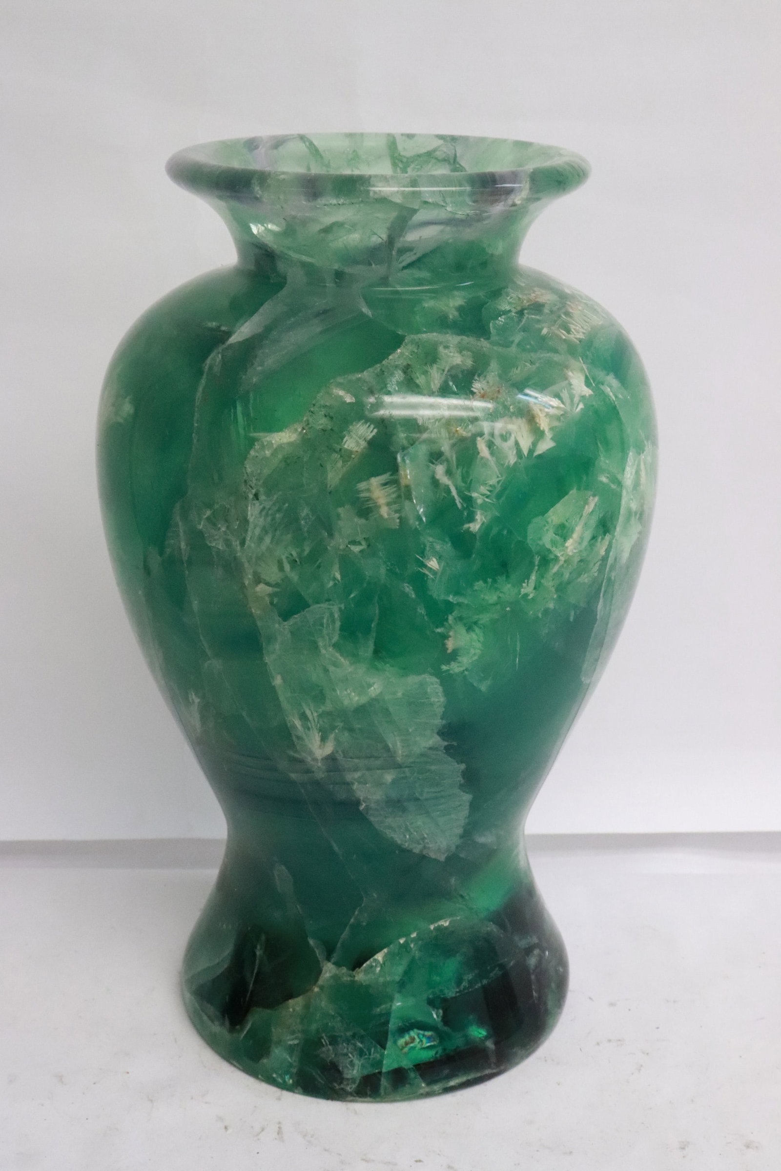 Very fine crystal carved vase: Very fine crystal carved vase, 10.8"x6.5"dia