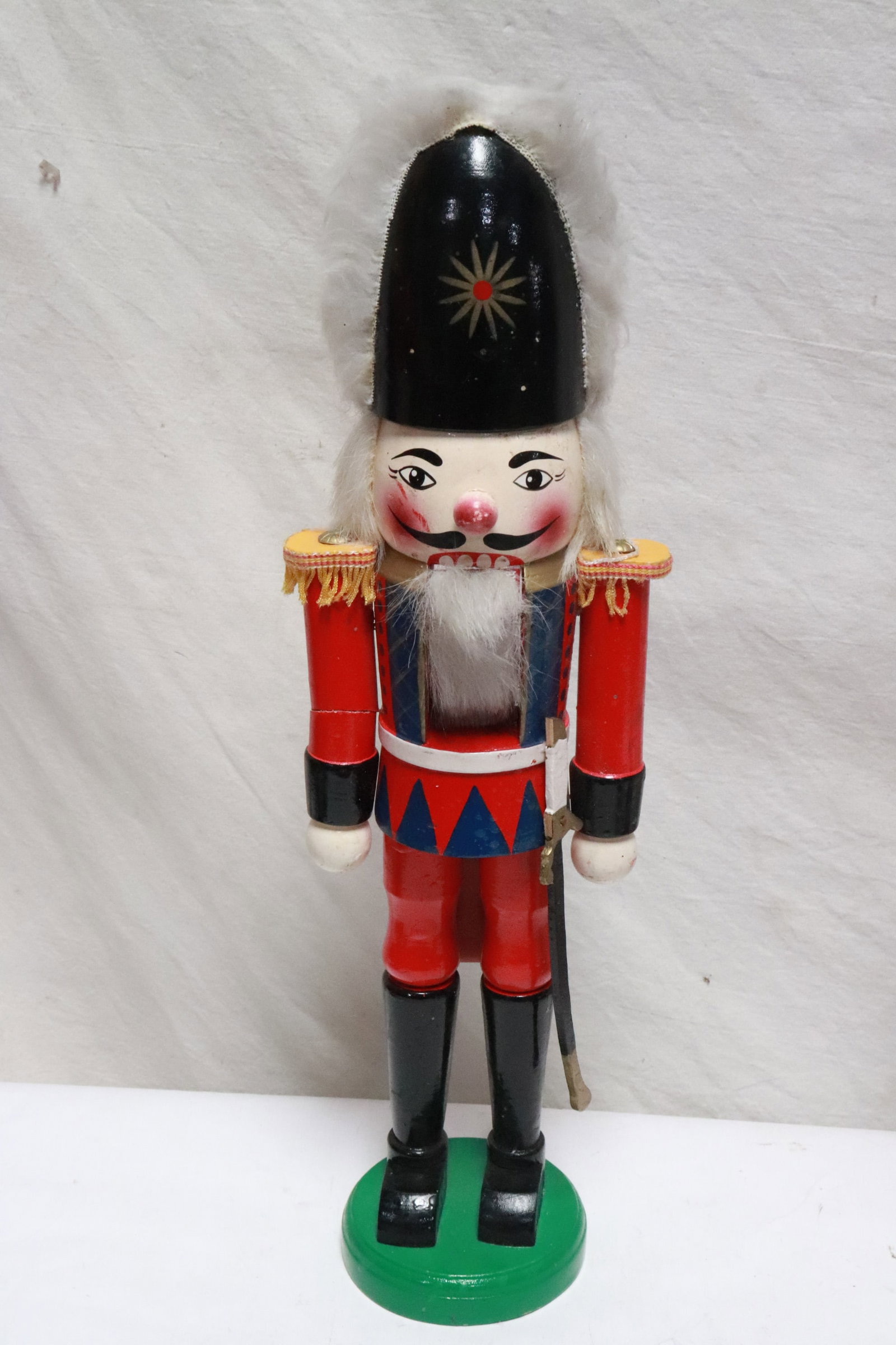 6 painted wood nutcrackers - 4