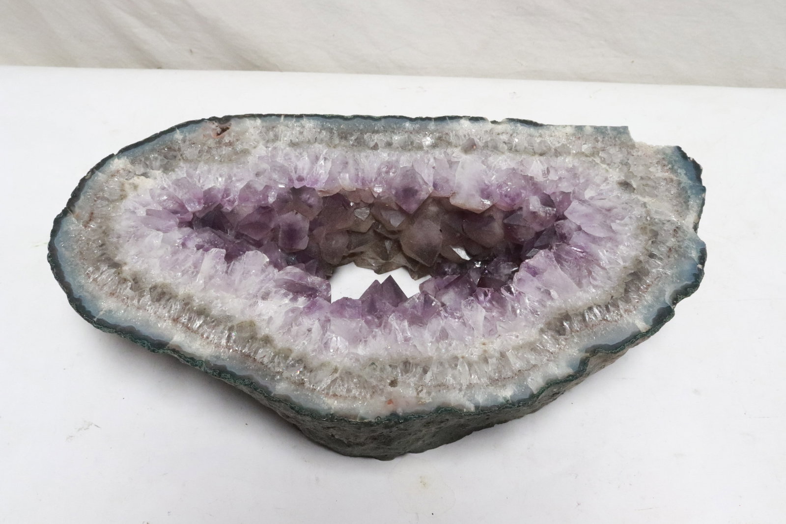 large amethyst geo - 3