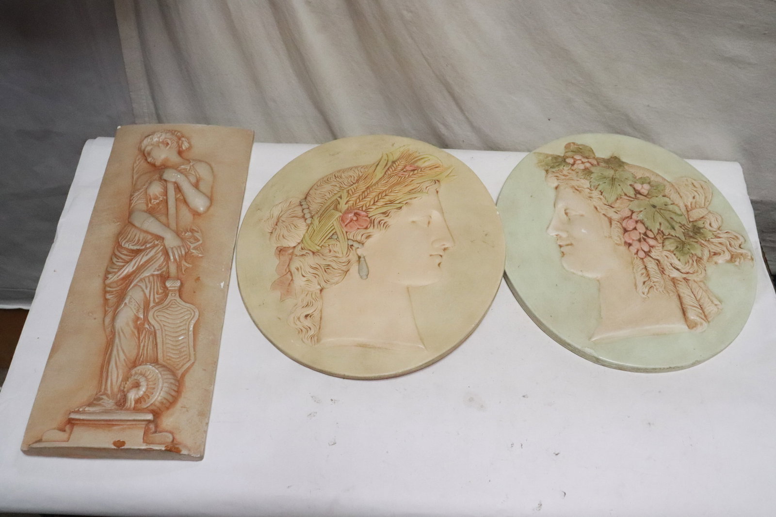 3 terracotta style wall hangings: 3 terracotta style wall hangings, 15.3"x13.1"x1.15" - 19.8"x7.5"x1.5"