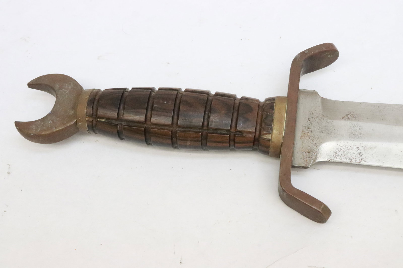 Sword with leather scabbard - 3