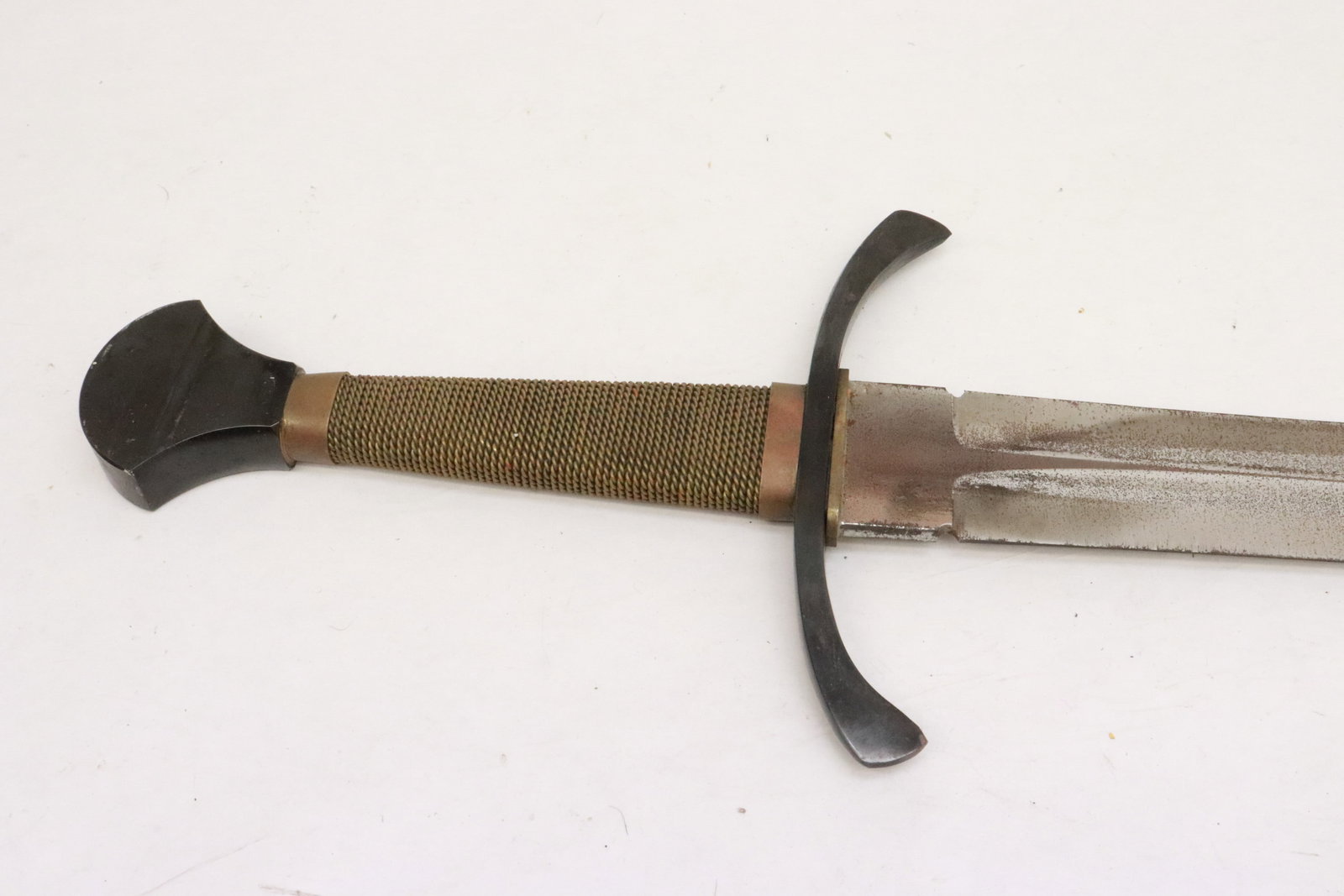 Sword with leather scabbard, sharp - 6
